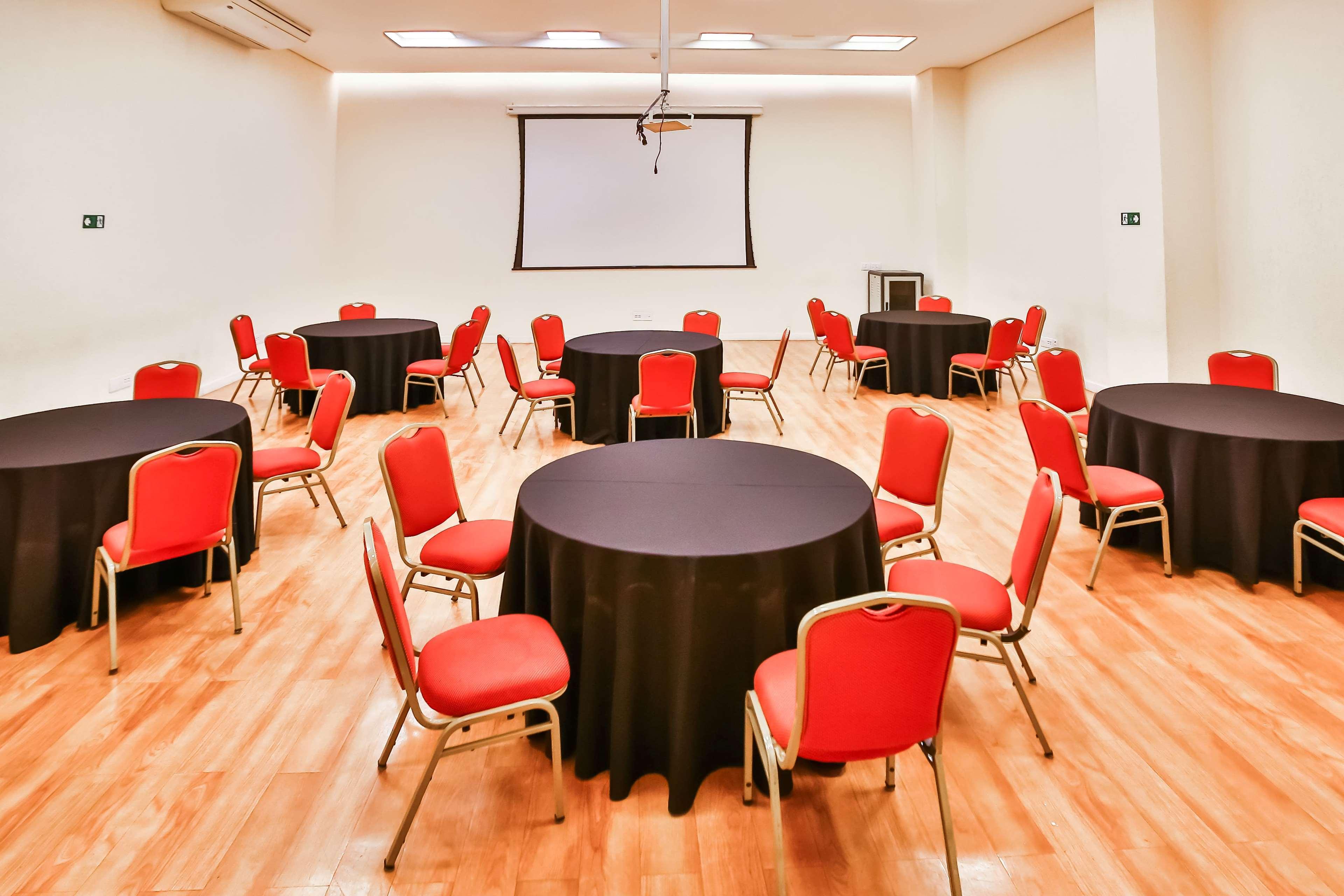 Aparthotel Transamerica Lourdes 4*